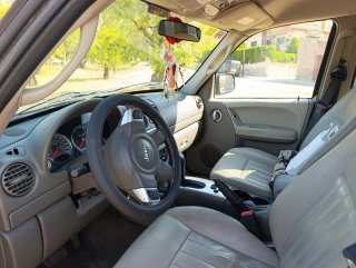 Jeep Cherokee 2005