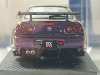 Nissan Skyline GT-R V-Spec a escala 1/43 (2000)