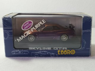 Nissan Skyline GT-R V-Spec a escala 1/43 (2000)