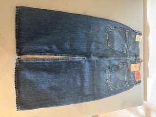 Falda larga vaquera Levi's azul