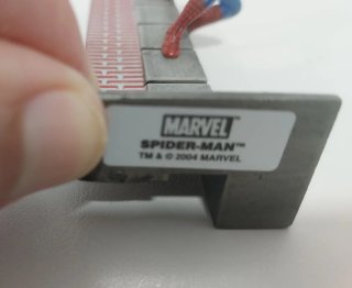 Figura Metal Spiderman Superhéroes Marvel 2004