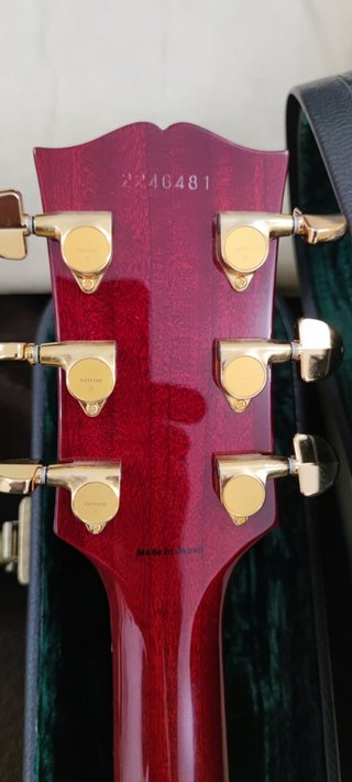 Guitarra Eléctrica Tokai LC230S