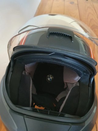 Casco BMW talla 50-52