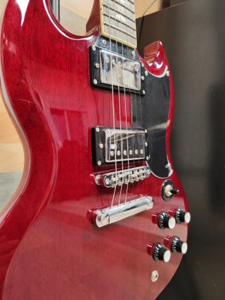 Guitarra Eléctrica JM Forest SG Roja