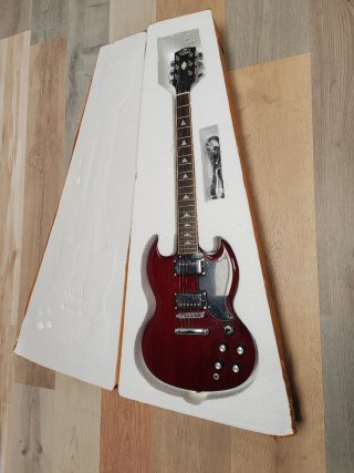 Guitarra Eléctrica JM Forest SG Roja