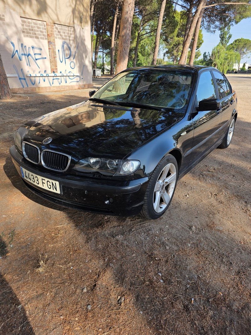 BMW Serie 3 2003 - foto 1