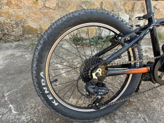 Bicicleta Infantil Scott Negra y Naranja talla 20