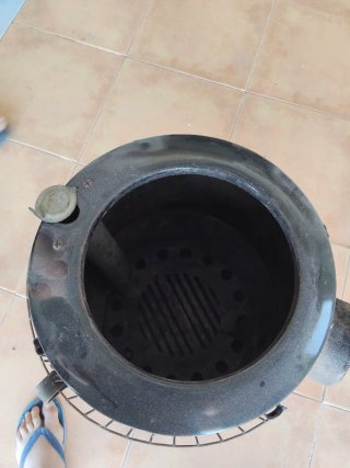 Estufa de leña con 5kg y 4 tubos