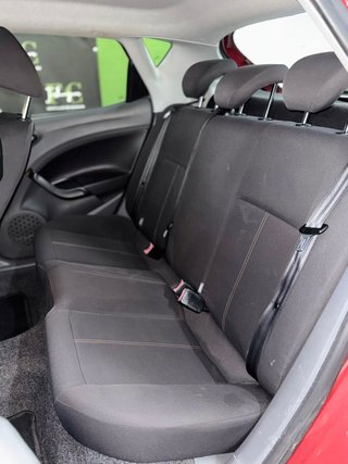 SEAT Ibiza 1.6 tdi inyectores nuevos 190.000 km
