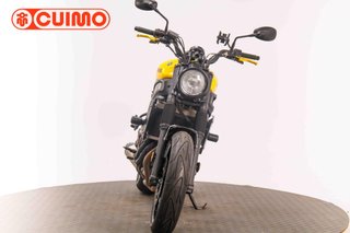 YAMAHA XSR 700