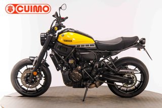 YAMAHA XSR 700