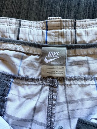 Pantalones cortos a cuadros Nike