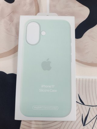 Funda Silicona iPhone 17 Apple MagSafe
