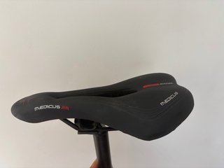 Sillín Wittkop Medicus Air Memory Foam