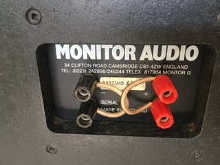 Altavoces Monitor Audio R652/MD