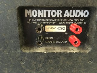 Altavoces Monitor Audio R652/MD