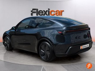Tesla Model Y Gran autonomía con tracción trasera