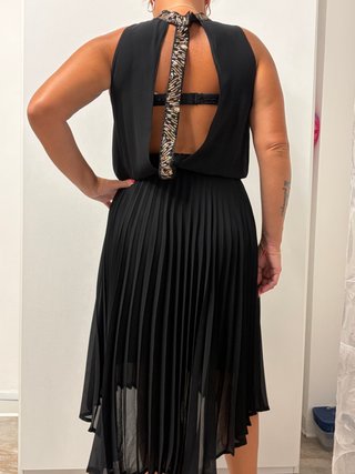 Abito Soallure nero con paillettes