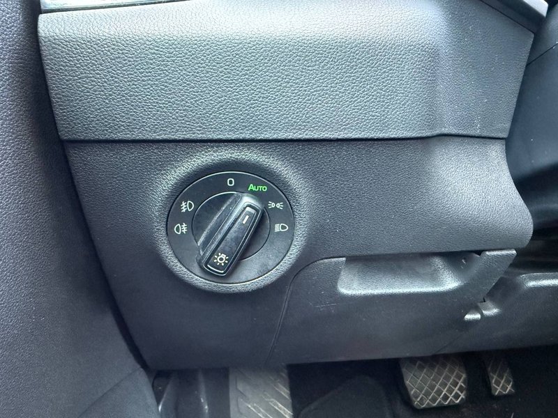 Škoda Karoq AMBITION 2.0 TDI DSG 4X4 Adblue 2023, foto 30