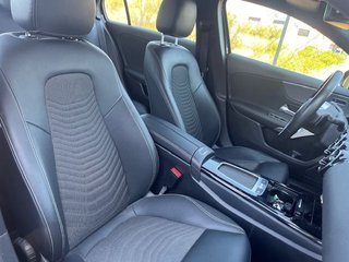 Mercedes-Benz Clase A 180 100 kW (136 CV)