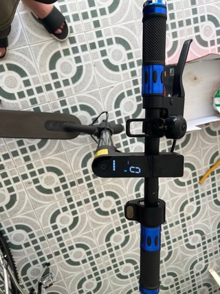 Patinete eléctrico ruedas antipinchazos