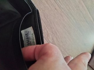 Cartera de piel negra