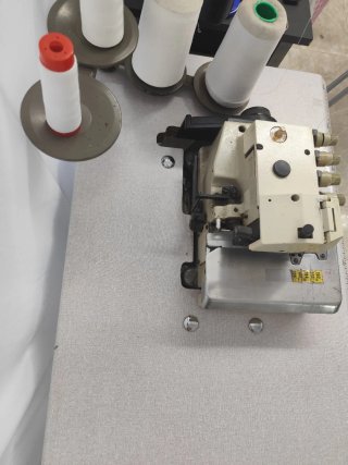 Remalladora / Fileteadora Juki MO-2305 4 hilos