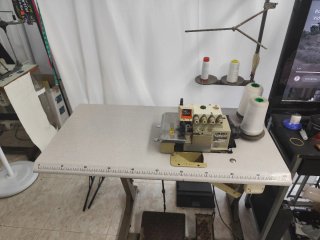 Remalladora / Fileteadora Juki MO-2305 4 hilos