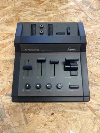 Procesador AV Hama 122