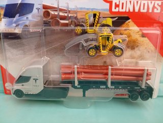 Matchbox Convoy Tesla Semi & Pipe Trailer
