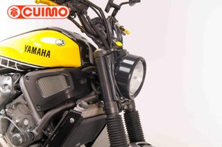 YAMAHA XSR 700