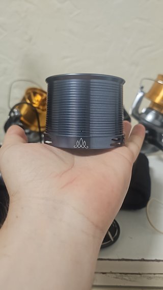 Carrete Shimano mgs xtd SIN BOBINAS