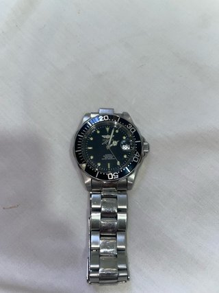 Reloj Invicta Automático Verde y Plateado