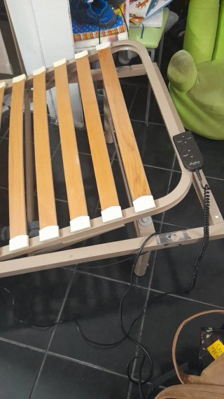 Cama articulada eléctrica