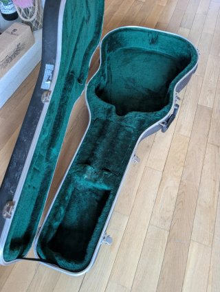 Estuche Martin Dreadnought 000/OM