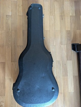 Estuche Martin Dreadnought 000/OM