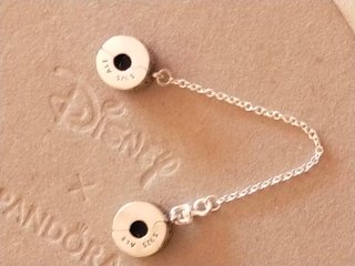 Cadena de seguridad Pandora clip plata