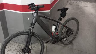 Bici eléctrica semi nueva con batería