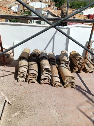 Tejas antiguas de barro