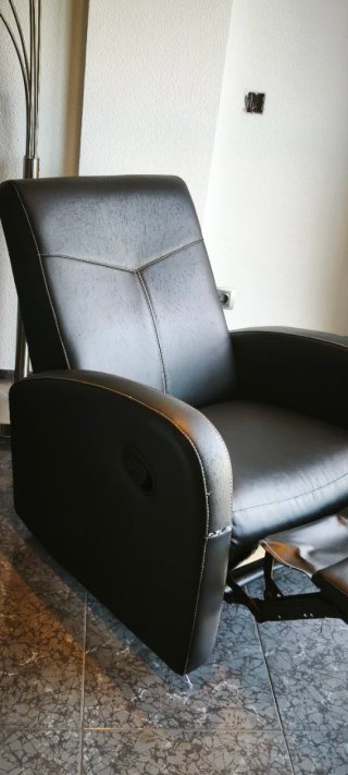 Sillón relax de piel negro