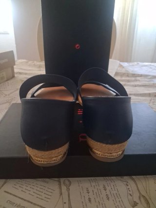 Sandalias Botticelli Piel Tiras Azul T39