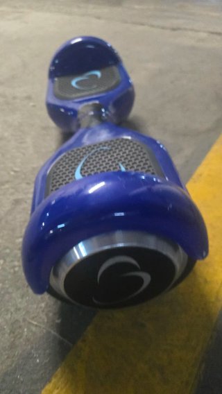 Hoverboard SmartGyro azul con funda y cargador