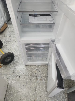 NEVERA GARANTIA TRANSPORTE NUEVA A ESTRENAR