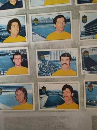 16 cromos UD Las Palmas Fher 74-75