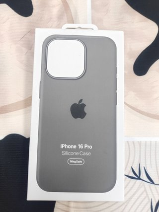 Funda Silicona Apple iPhone 16 Pro MagSafe Gris