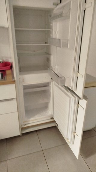 Regalo frigorifico (solo funciona congelador)