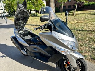 Yamaha TMAX XP500 Maxi Scooter