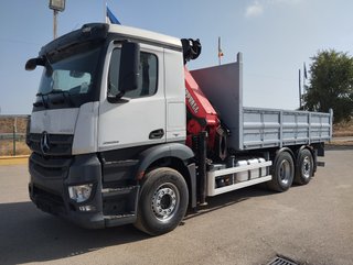 Mercedes ANTOS 26 400--CAMIONES CON GRUA
