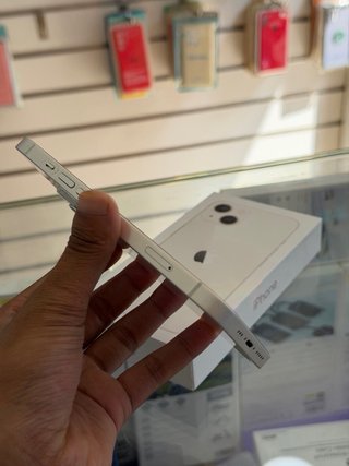 iPhone 13 128GB Bateria 100%