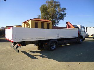 Mercedes ATEGO 1524--CAMIONES CON GRUA